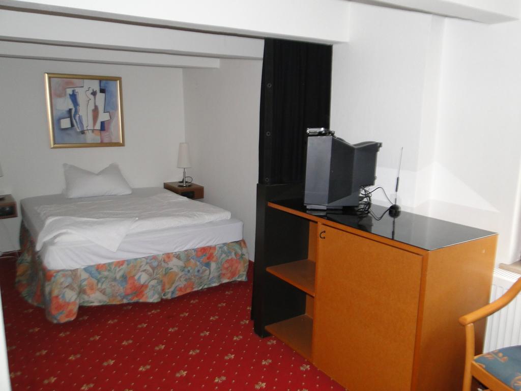 Hotel Dallgow Dallgow-Doeberitz Room photo